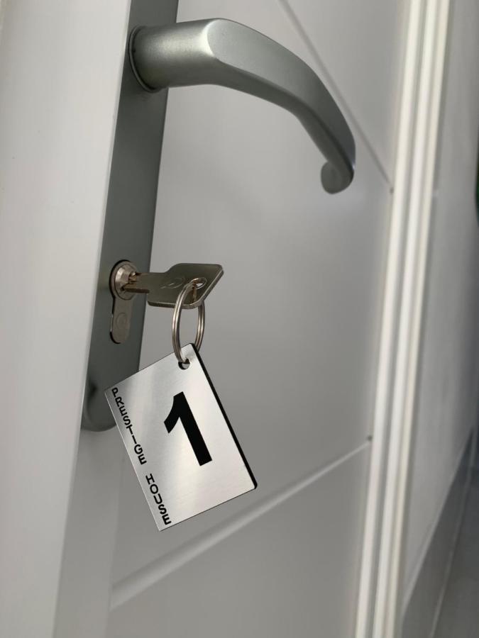 Pensiunea Prestige House 쿠티에데아게스 외부 사진