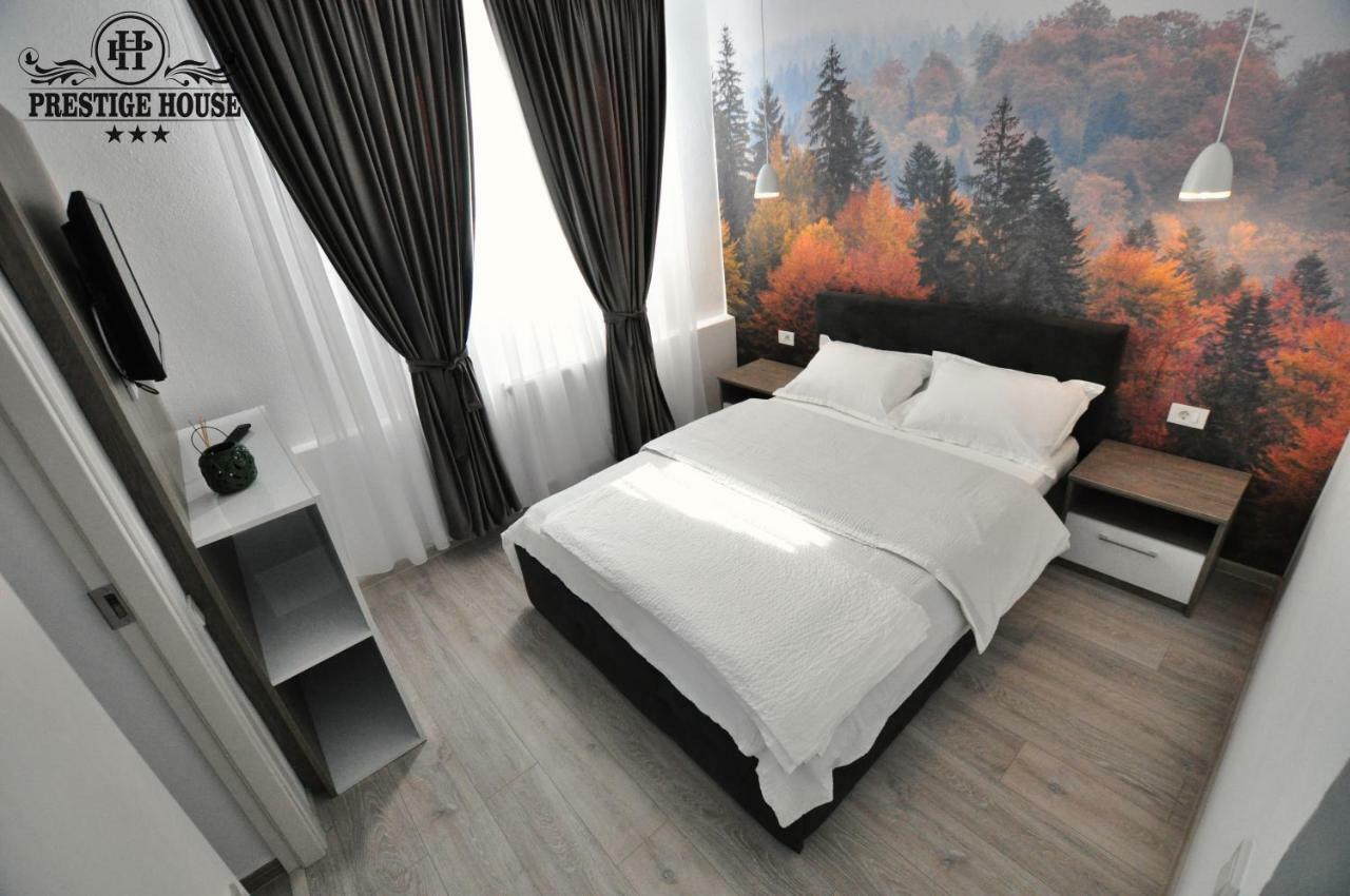 Pensiunea Prestige House 쿠티에데아게스 외부 사진