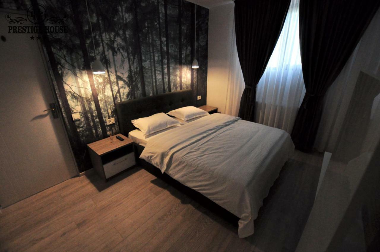 Pensiunea Prestige House 쿠티에데아게스 외부 사진